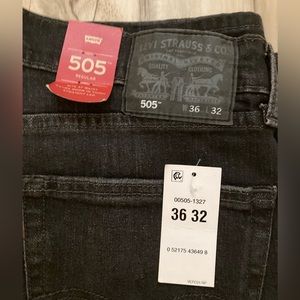 Levi’s Men’s Jeans 36x32    NWT